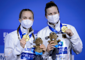 0,09 Punkte Vorsprung – Synchron-Duo gewinnt Gold